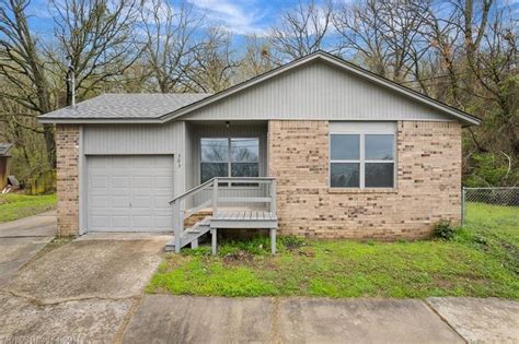 houses for sale near van buren ar.